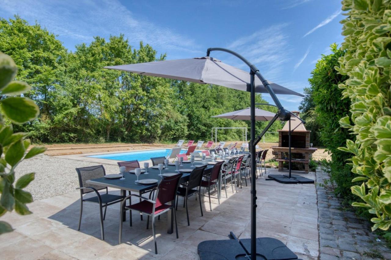 Crazy Villa Le Petit Belair 18 - Heated Pool - Foot - 2H Paris - 30P Aubigny-sur-Nere Exterior photo