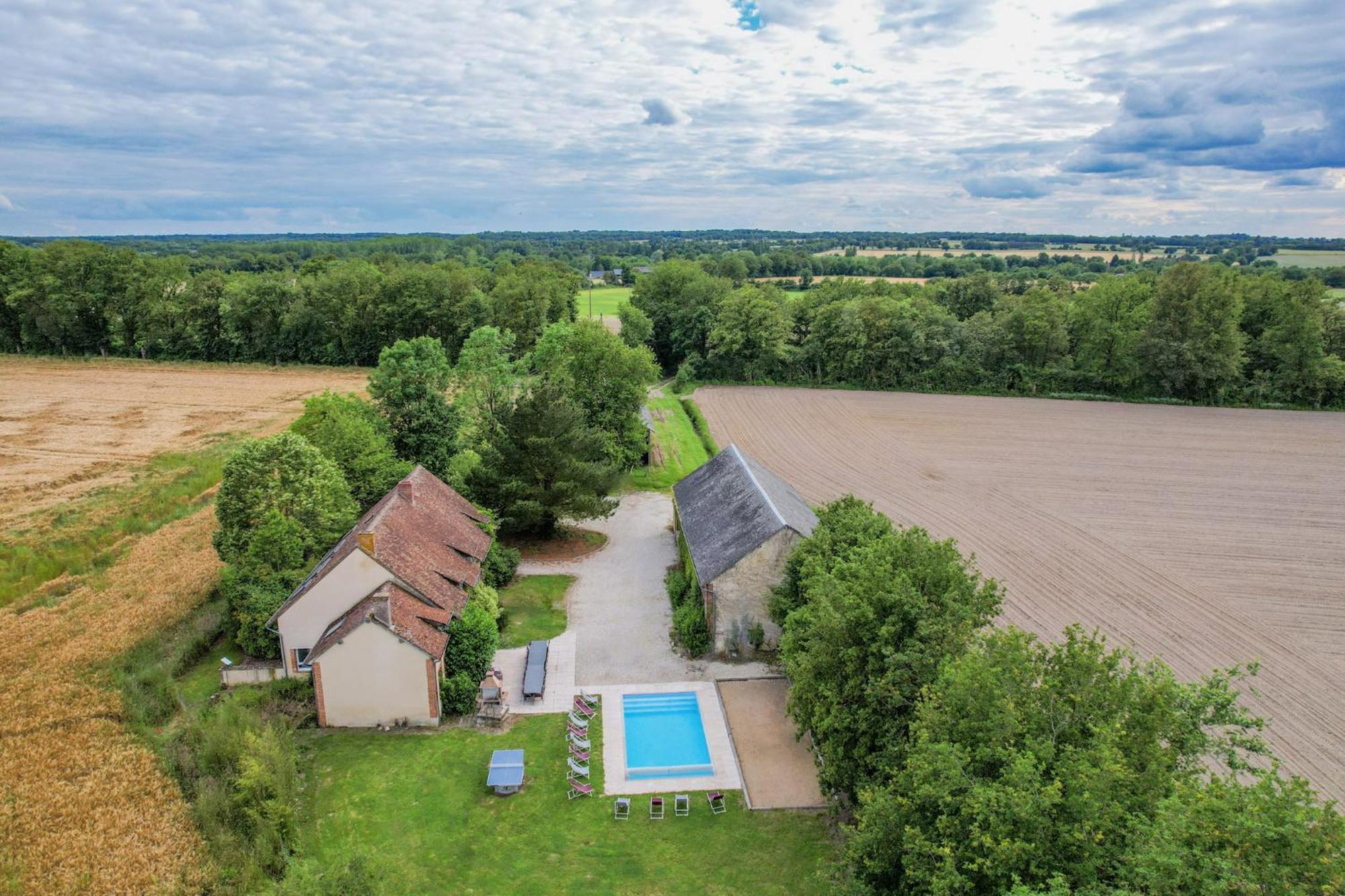 Crazy Villa Le Petit Belair 18 - Heated Pool - Foot - 2H Paris - 30P Aubigny-sur-Nere Exterior photo