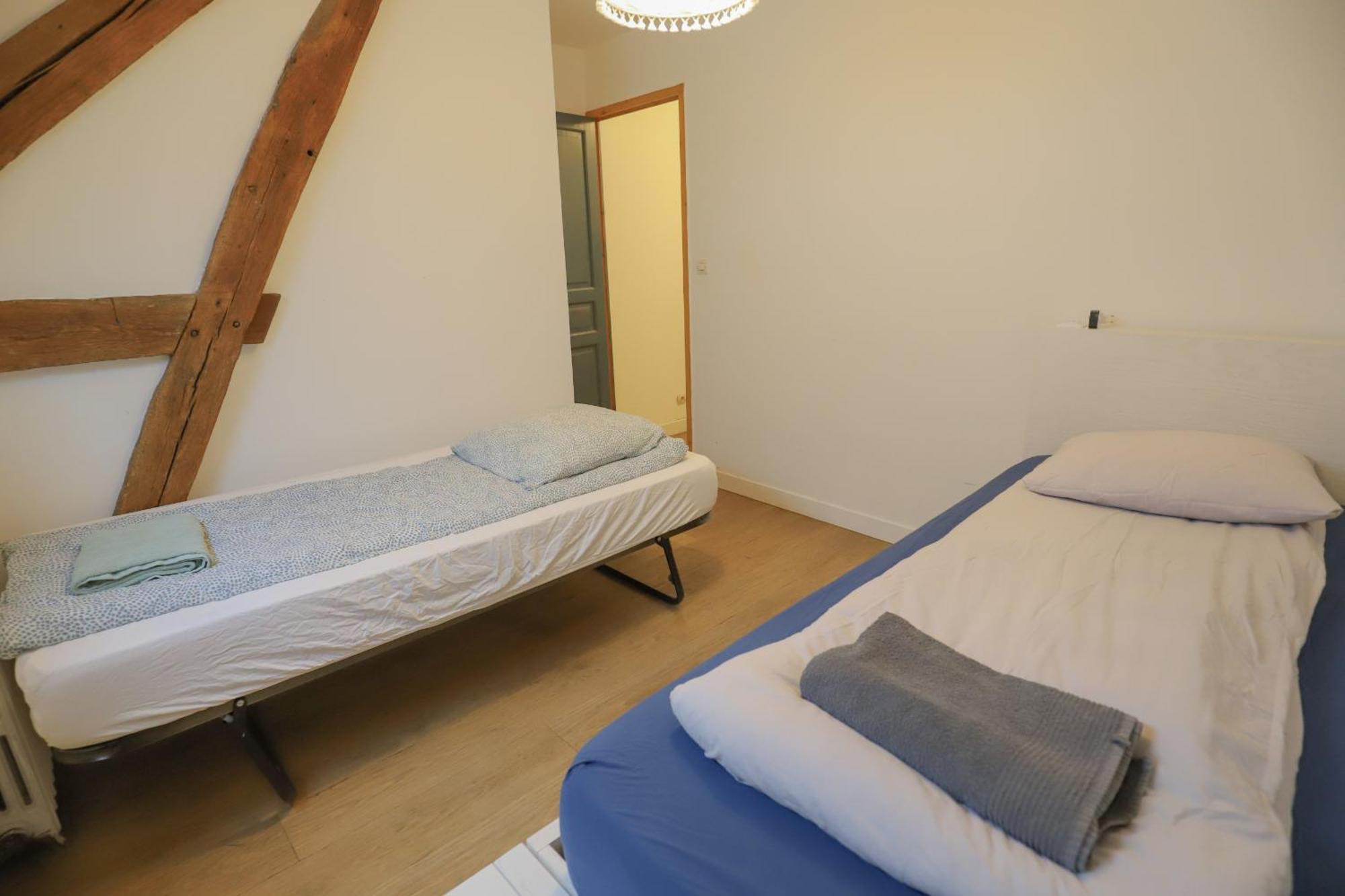 Crazy Villa Le Petit Belair 18 - Heated Pool - Foot - 2H Paris - 30P Aubigny-sur-Nere Exterior photo